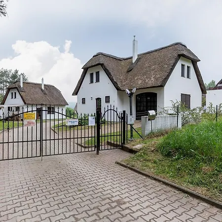 Premium Holiday House By Renters Wisełka